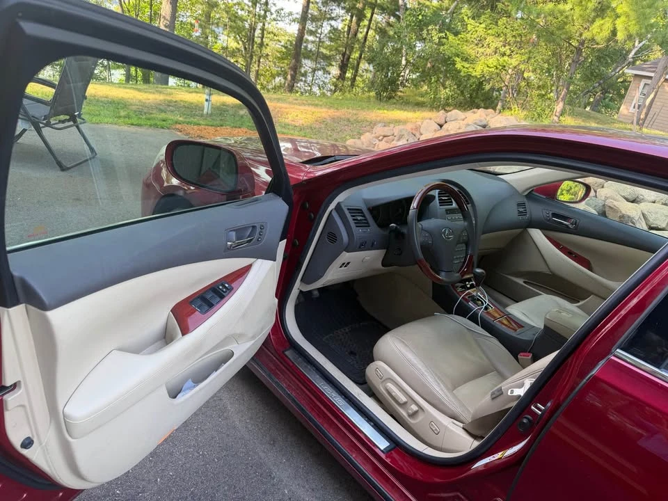 2009 Lexus ES 5th Gen - Image 5 of 6
