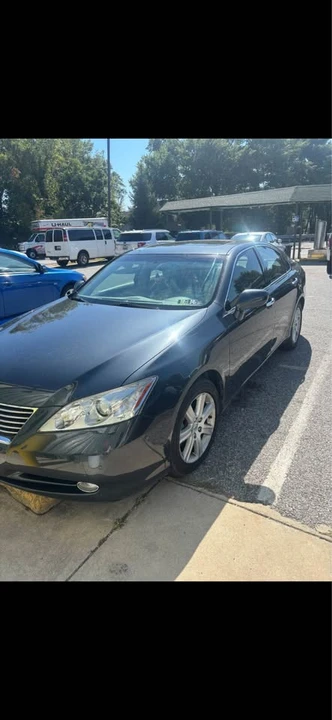 2009 Lexus ES 5th Gen - Image 2 of 8
