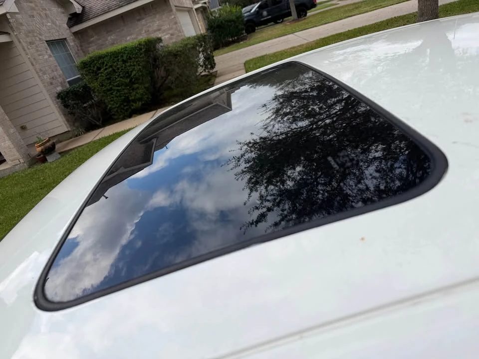 2009 Lexus ES 5th Gen - Image 2 of 5