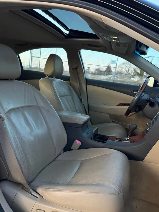 2009 Lexus ES 5th Gen - Image 9 of 14