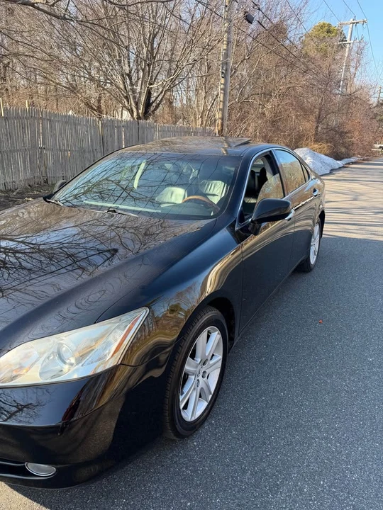 2009 Lexus ES 5th Gen - Image 2 of 5