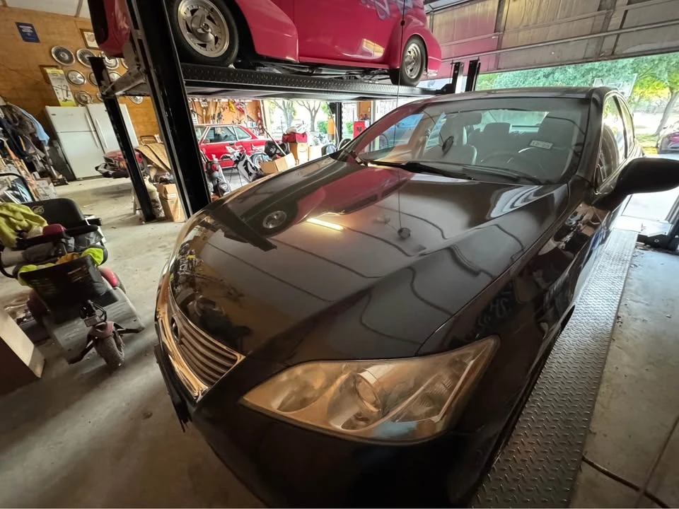 2009 Lexus ES 5th Gen - Image 7 of 10