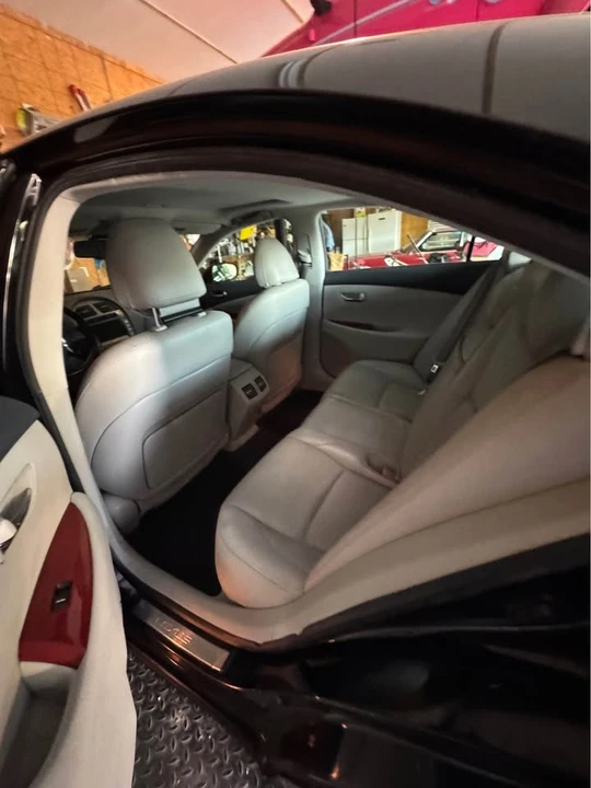 2009 Lexus ES 5th Gen - Image 6 of 10