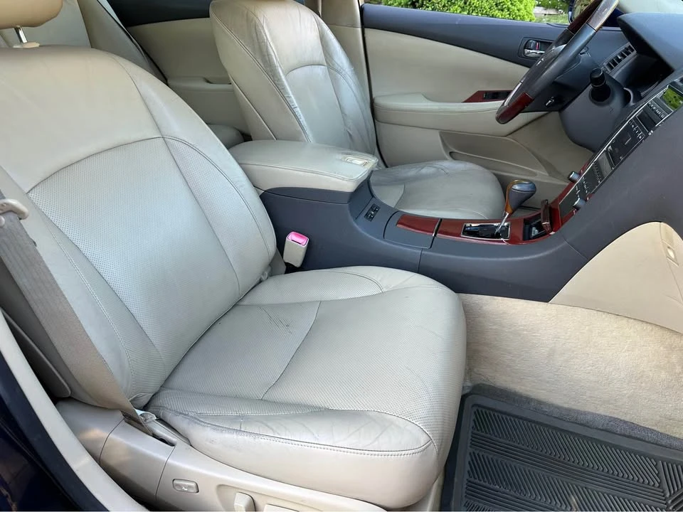 2009 Lexus ES 5th Gen - Image 12 of 16