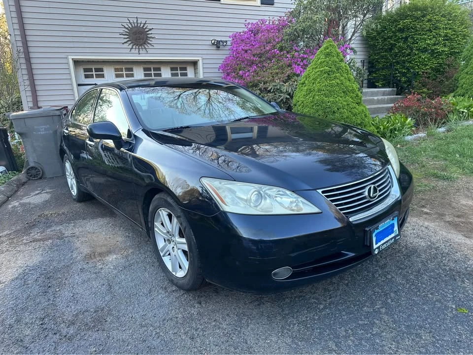 2009 Lexus ES 5th Gen - Image 5 of 16