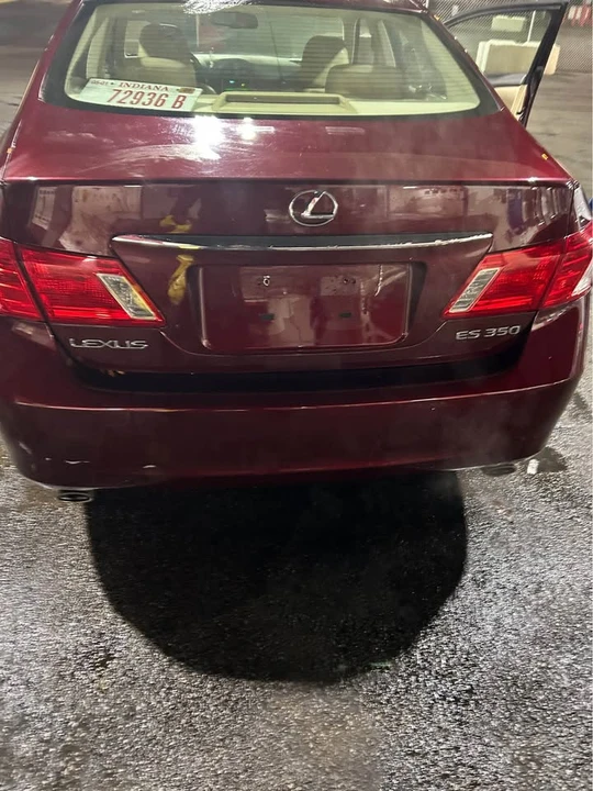 2009 Lexus ES 4th Gen - Image 9 of 17