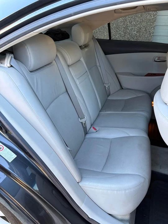 2009 Lexus ES 5th Gen - Image 6 of 10
