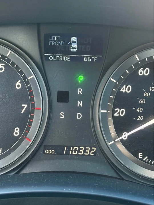 2009 Lexus ES 5th Gen - Image 4 of 10