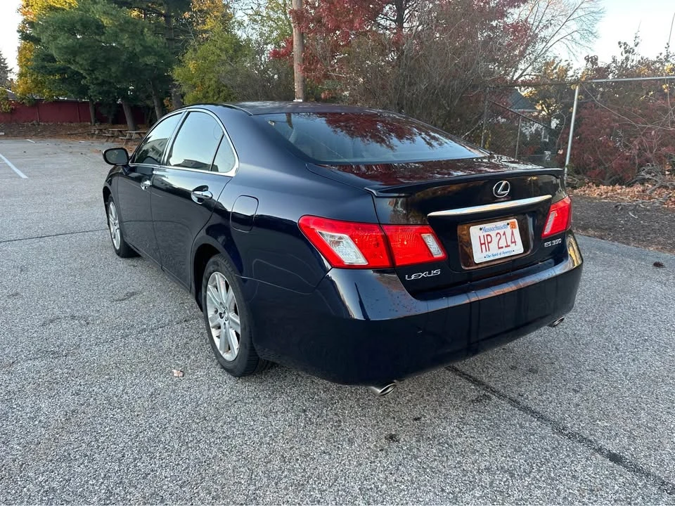 2009 Lexus ES 5th Gen - Image 2 of 10