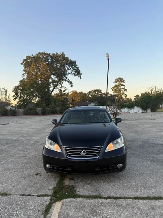 2009 Lexus ES 5th Gen - Image 2 of 13