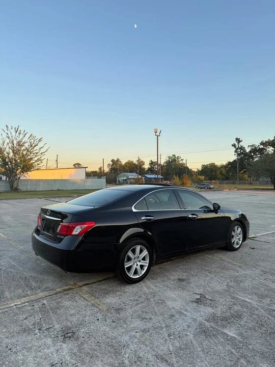 2009 Lexus ES 5th Gen - Image 4 of 13
