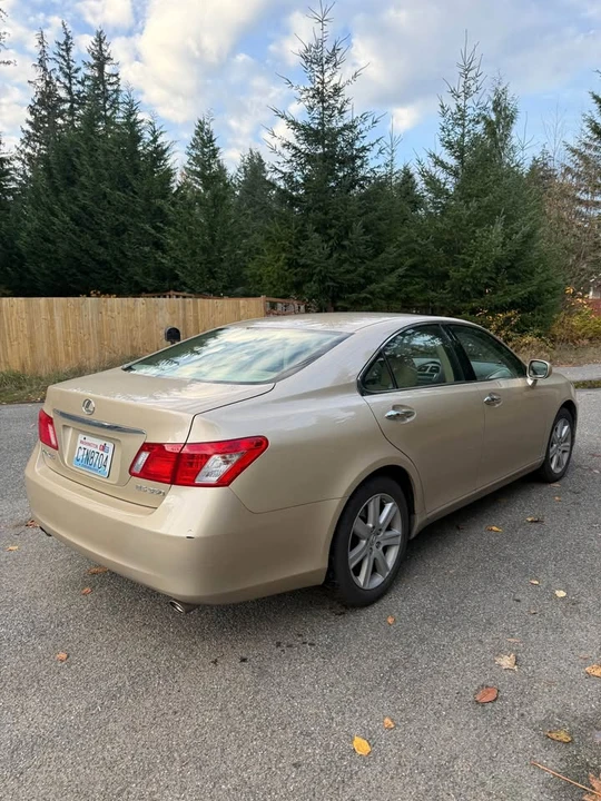 2009 Lexus ES 5th Gen - Image 3 of 8