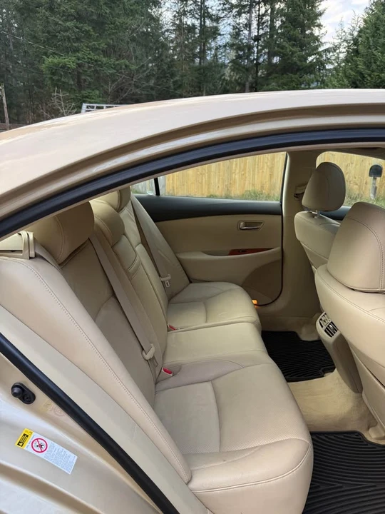2009 Lexus ES 5th Gen - Image 7 of 8