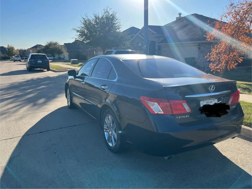 2009 Lexus ES 5th Gen - Image 2 of 6