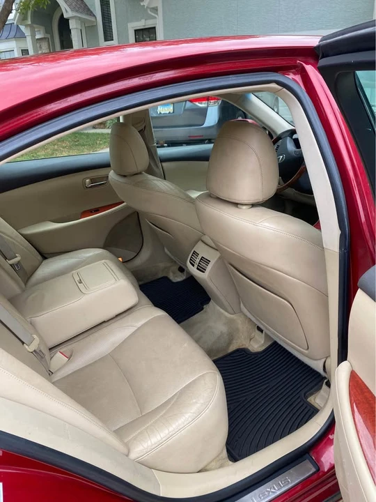 2009 Lexus ES 5th Gen - Image 11 of 12
