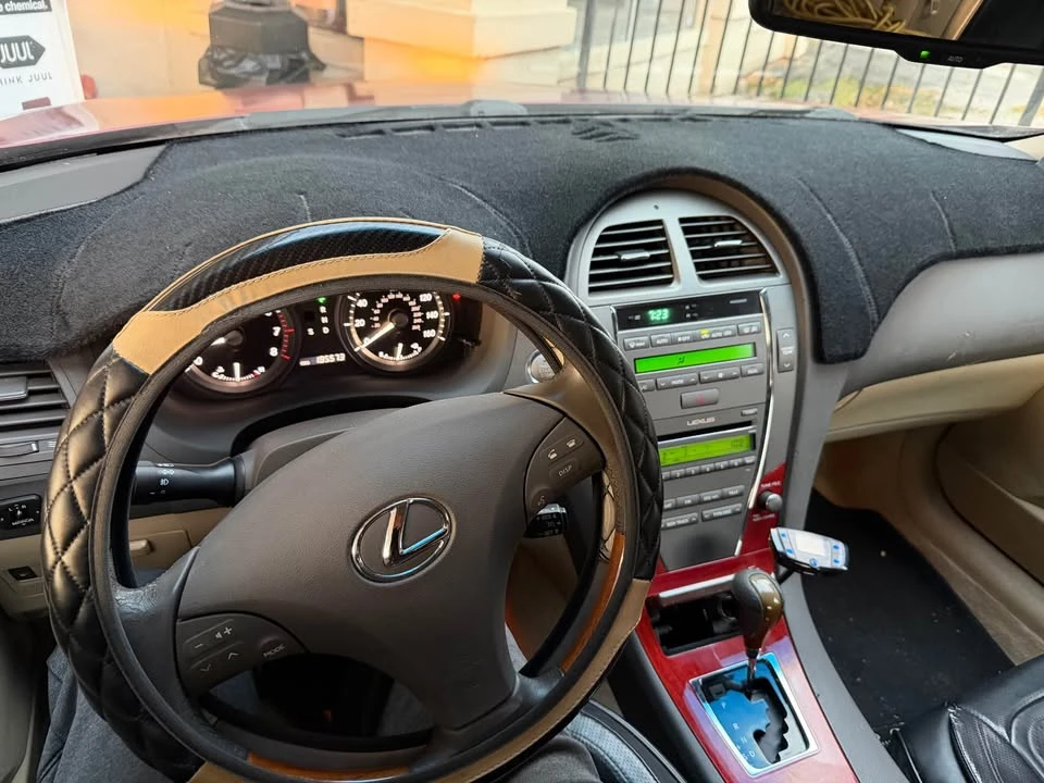 2009 Lexus ES 5th Gen - Image 6 of 18