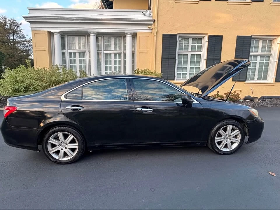 2009 Lexus ES 5th Gen - Image 12 of 13