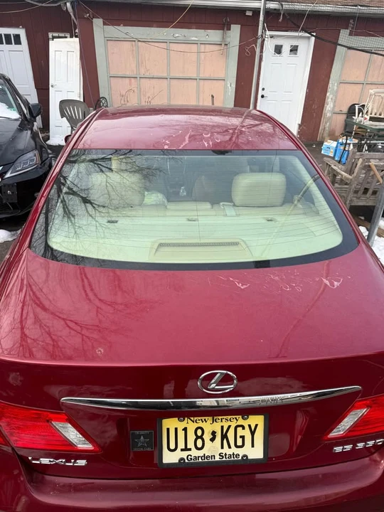 2009 Lexus ES 4th Gen - Image 11 of 12