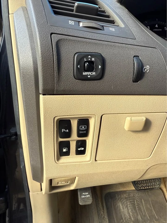 2009 Lexus ES 4th Gen - Image 6 of 12