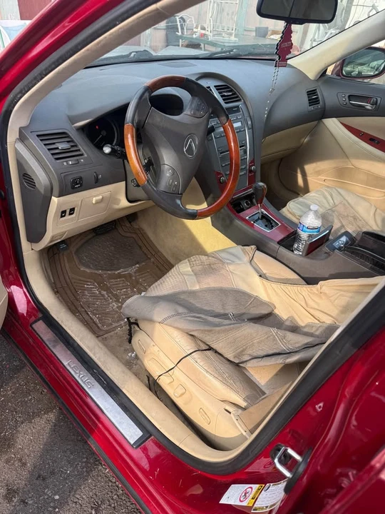 2009 Lexus ES 4th Gen - Image 5 of 12