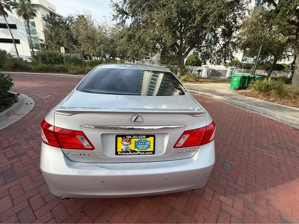 2009 Lexus ES 5th Gen - Image 5 of 17