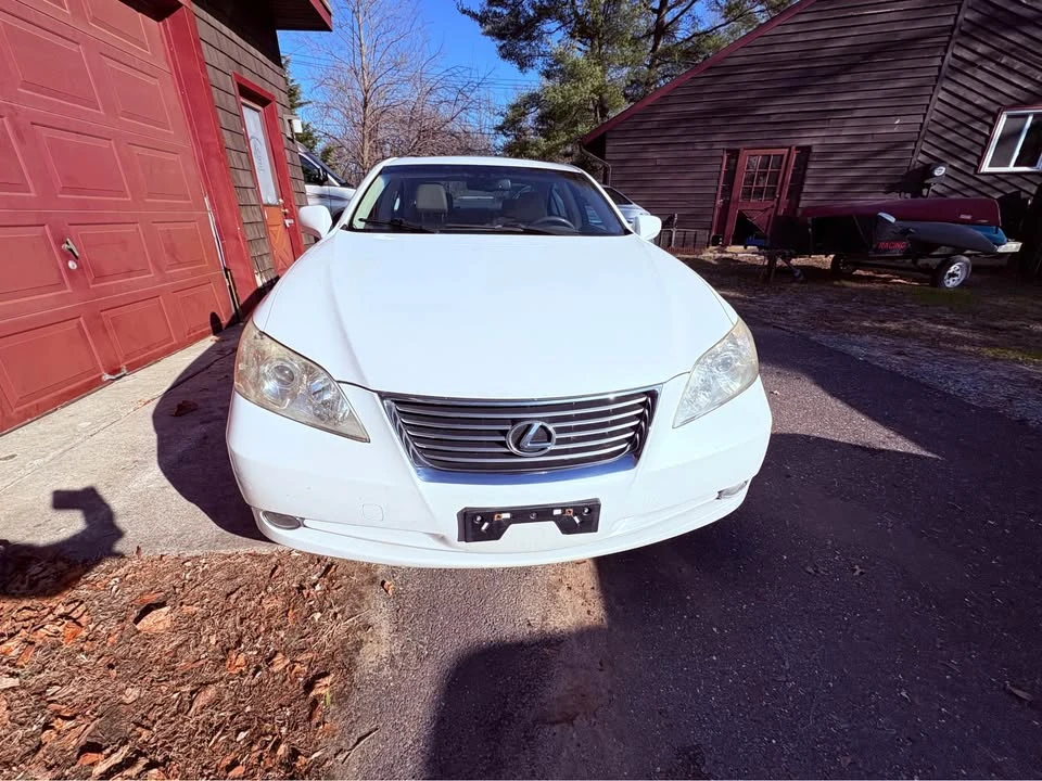 2009 Lexus ES 5th Gen - Image 5 of 9
