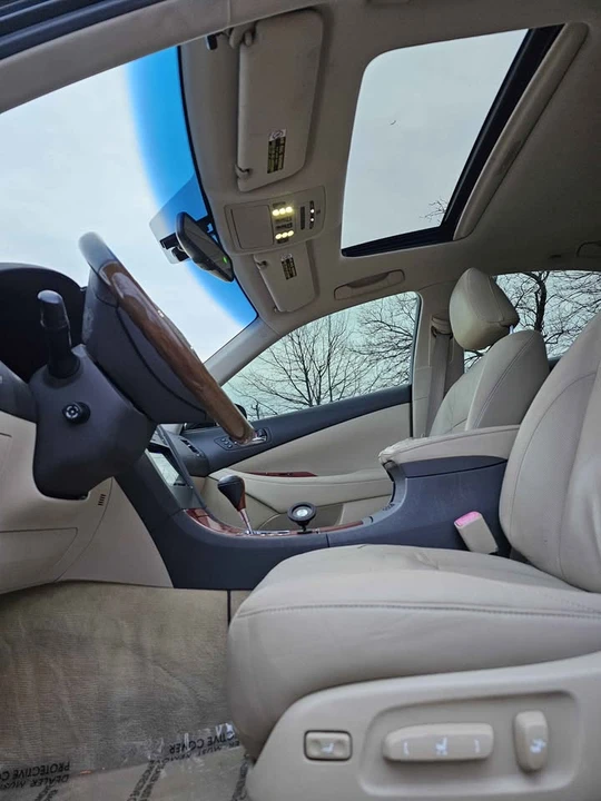 2009 Lexus ES 5th Gen - Image 13 of 20
