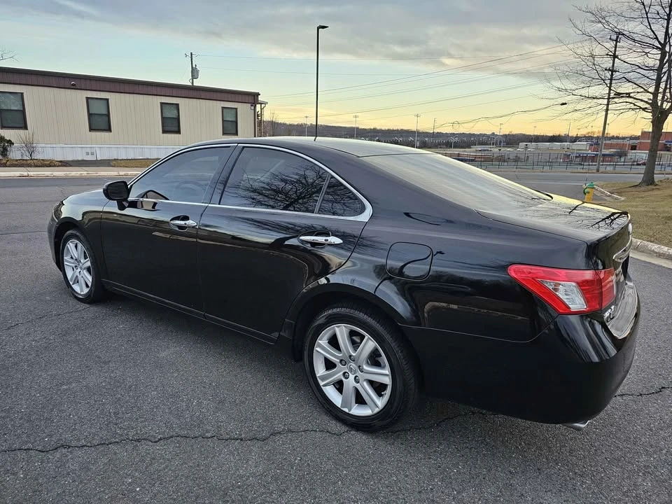 2009 Lexus ES 5th Gen - Image 8 of 20