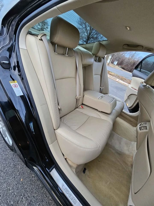 2009 Lexus ES 5th Gen - Image 11 of 20