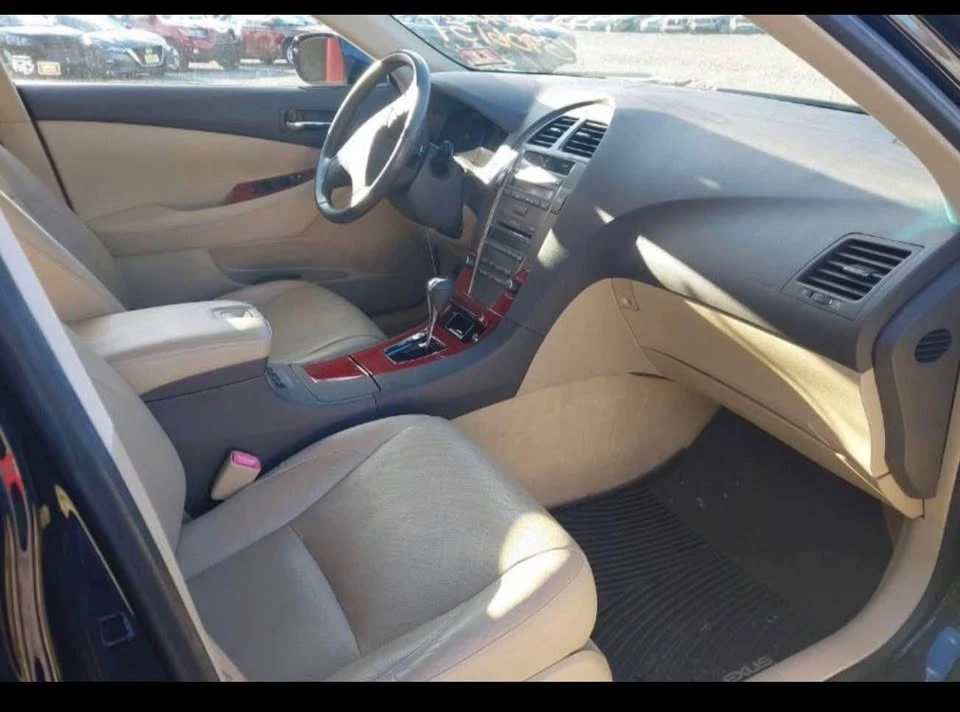 2009 Lexus ES 4th Gen - Image 4 of 7