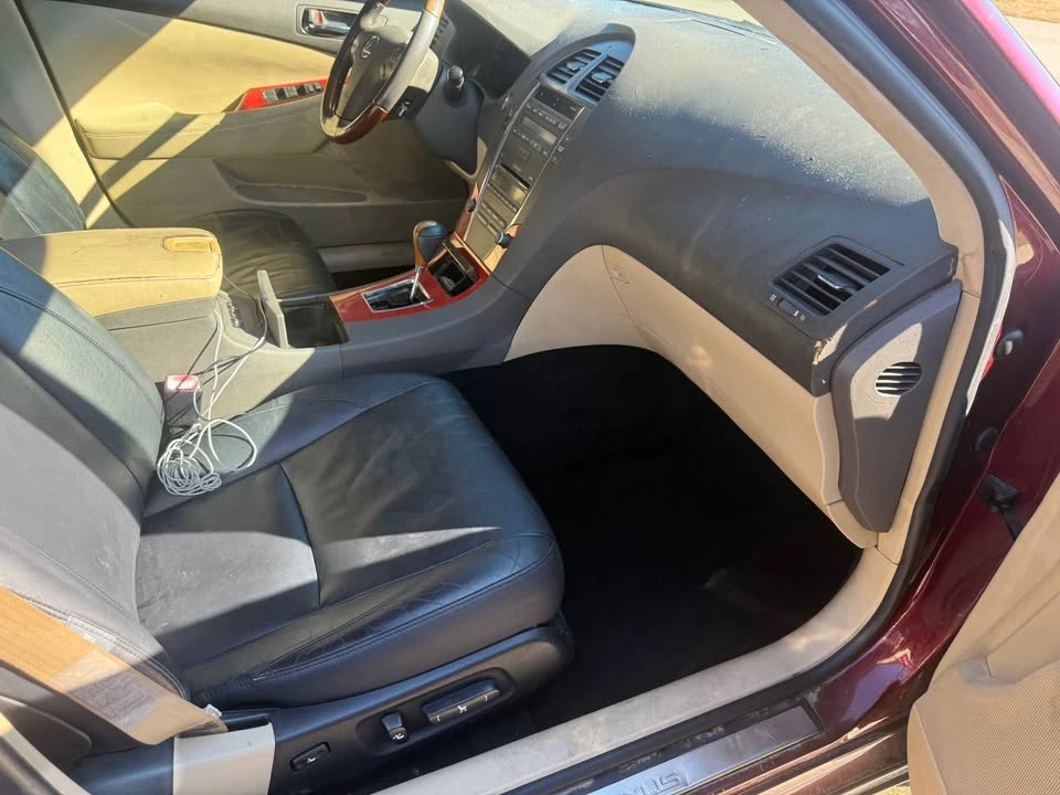 2009 Lexus ES 4th Gen - Image 5 of 8