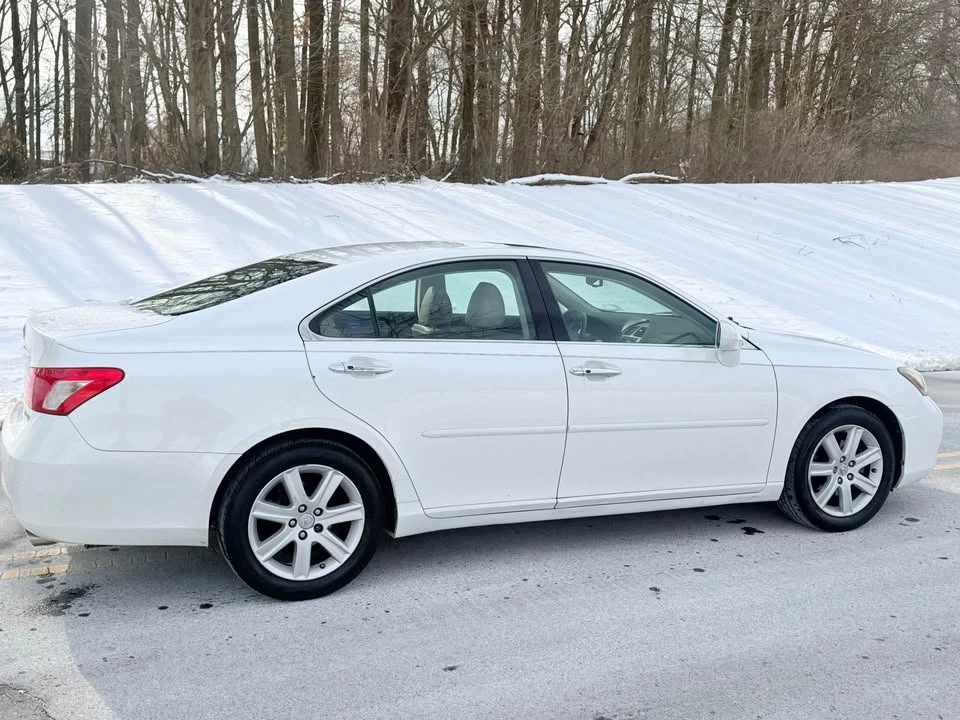 2009 Lexus ES 5th Gen - Image 6 of 19