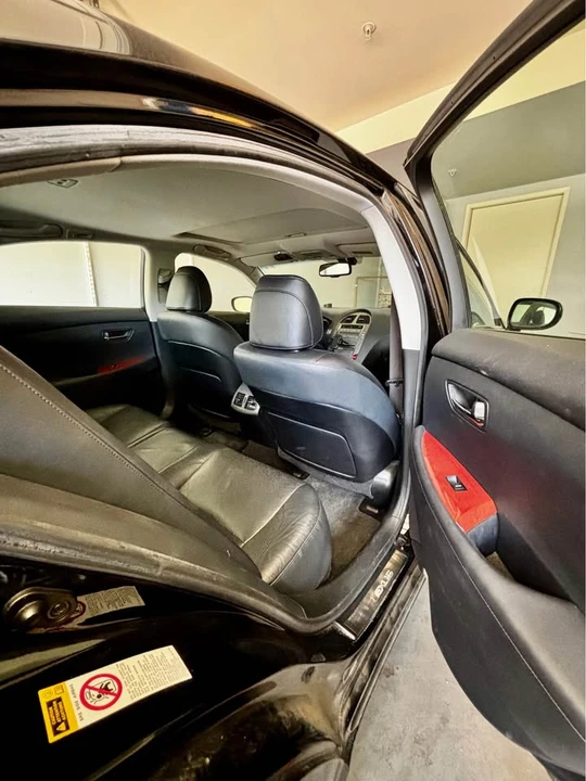 2009 Lexus ES 4th Gen - Image 7 of 8