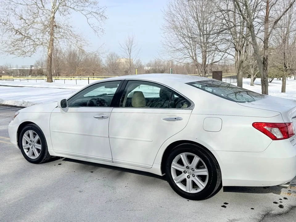 2009 Lexus ES 5th Gen - Image 7 of 19