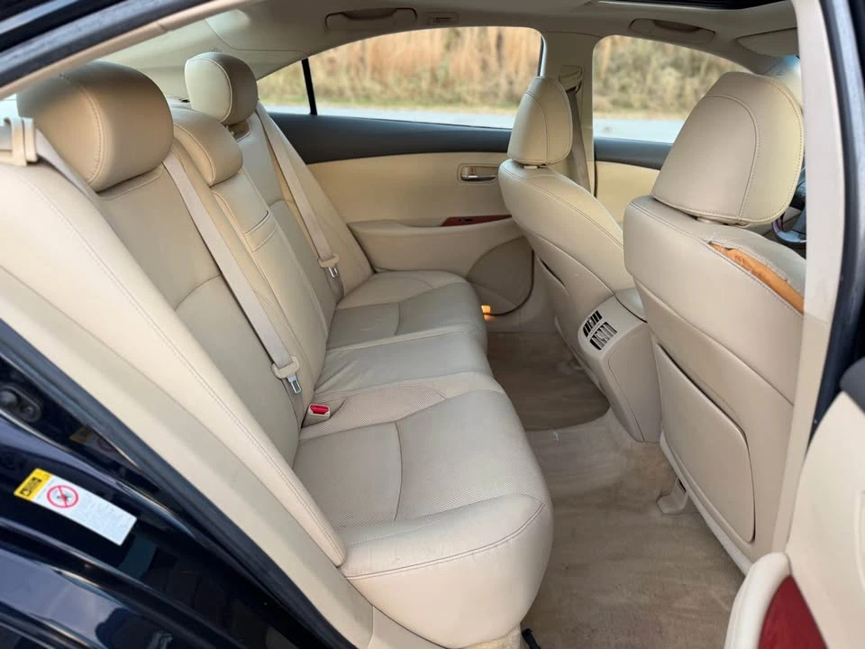 2009 Lexus ES 5th Gen - Image 16 of 20