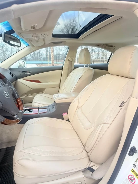 2009 Lexus ES 5th Gen - Image 14 of 19