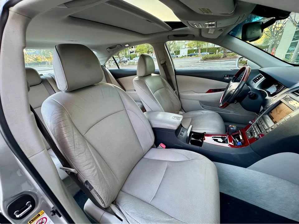 2009 Lexus ES 4th Gen - Image 17 of 20