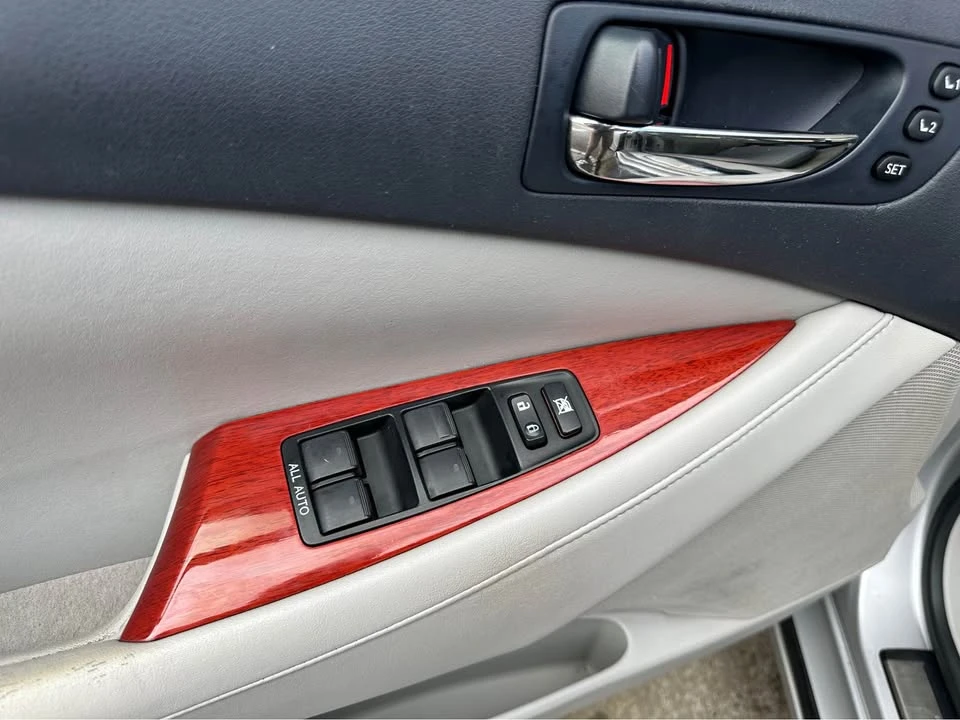 2009 Lexus ES 5th Gen - Image 10 of 18