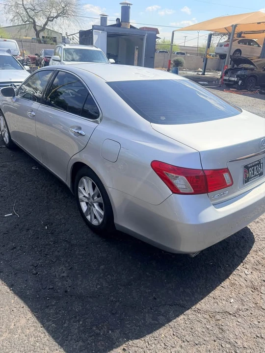 2009 Lexus ES 5th Gen - Image 3 of 12