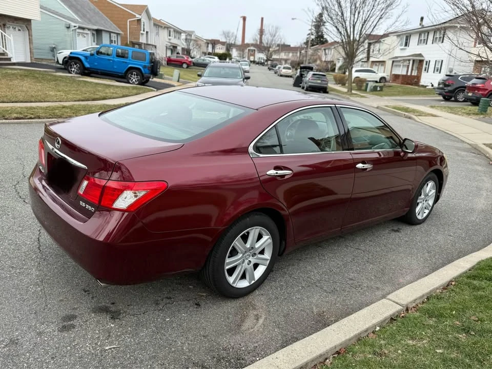 2009 Lexus ES 5th Gen - Image 9 of 20