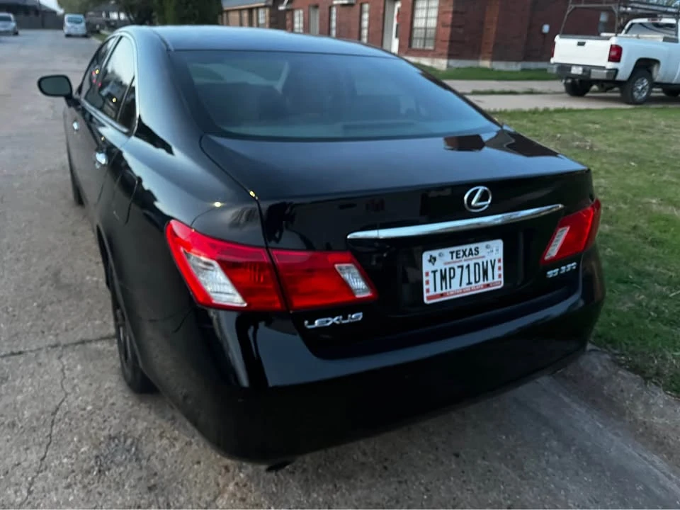 2009 Lexus ES 5th Gen - Image 5 of 12