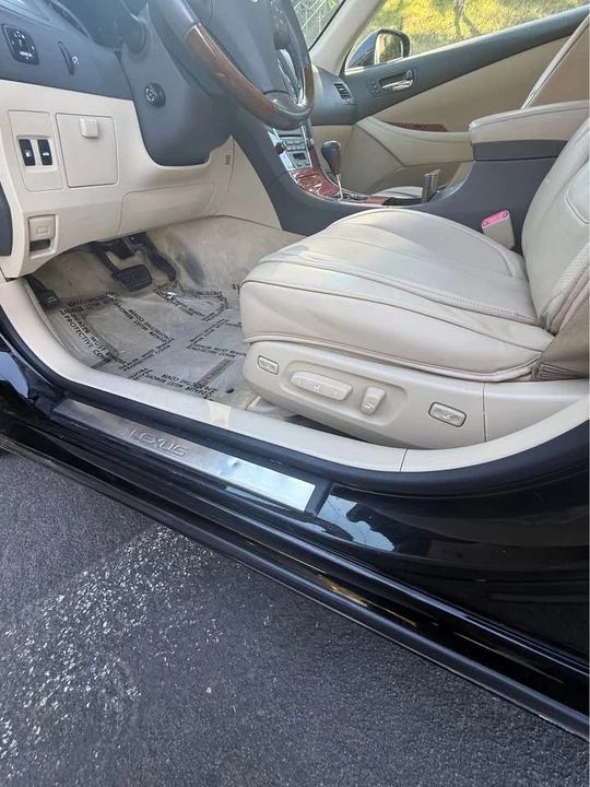 2009 Lexus ES 5th Gen - Image 12 of 20
