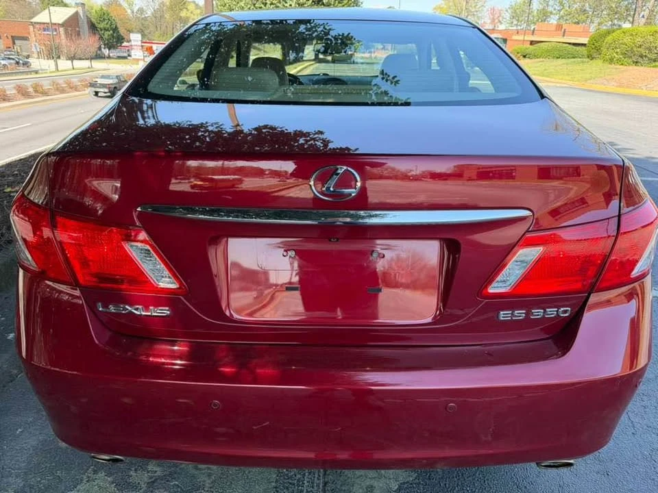 2009 Lexus ES 5th Gen - Image 11 of 13
