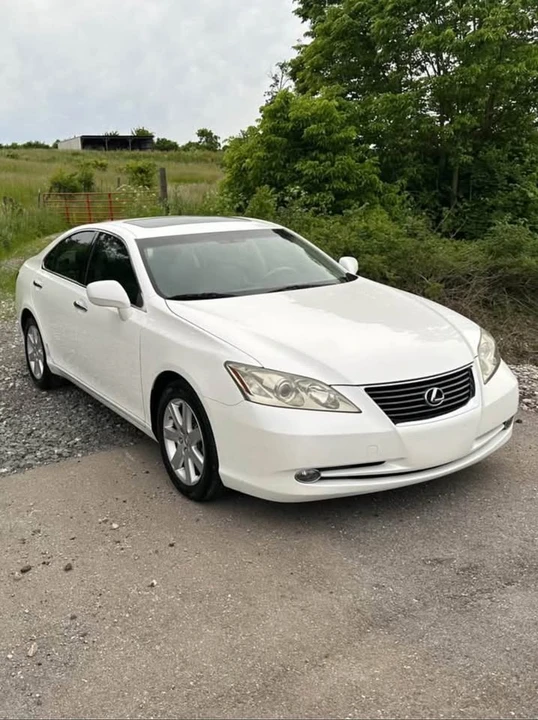 2009 Lexus ES 5th Gen - Image 3 of 5