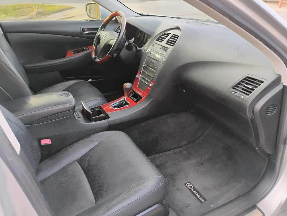 2009 Lexus ES 5th Gen - Image 8 of 10