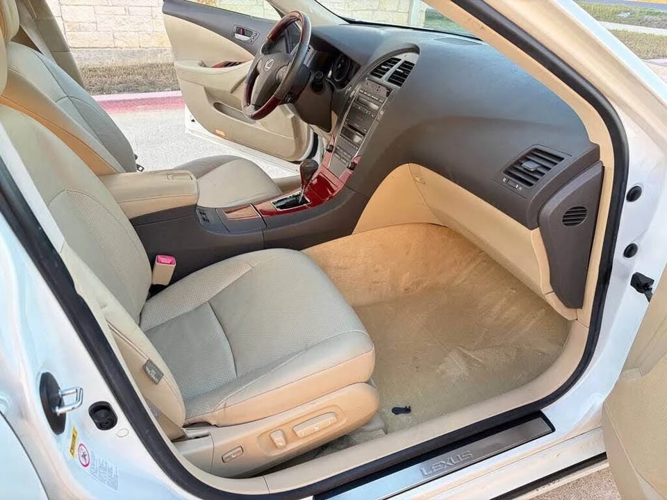 2009 Lexus ES 5th Gen - Image 5 of 7