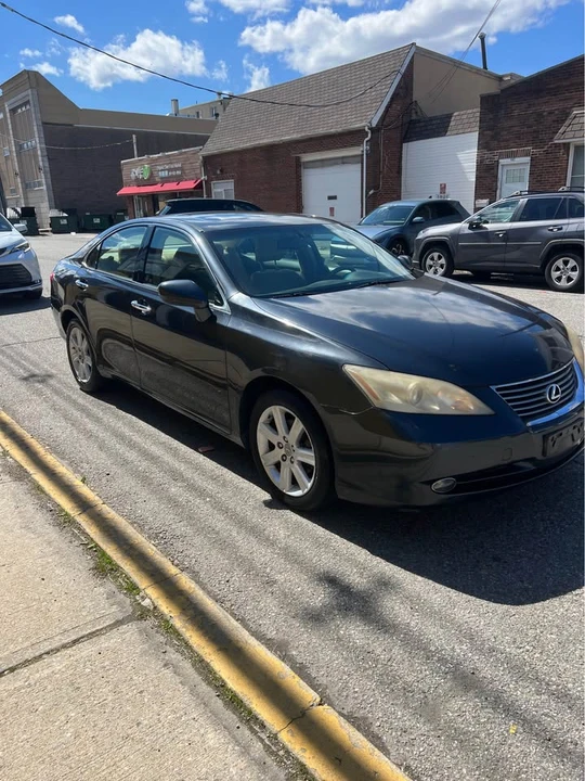 2009 Lexus ES 5th Gen - Image 3 of 10