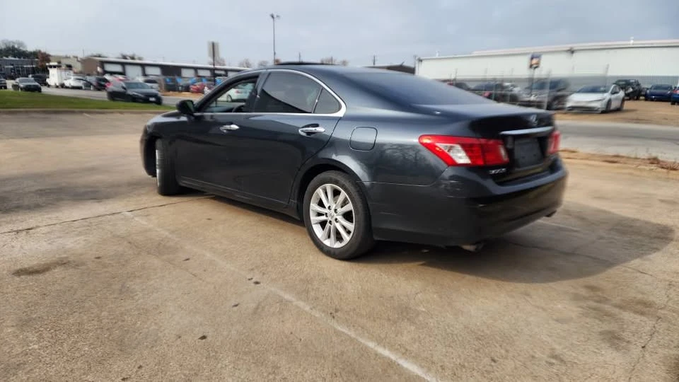 2009 Lexus ES 5th Gen - Image 2 of 11