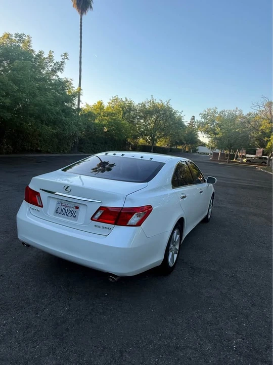2009 Lexus ES 5th Gen - Image 6 of 15