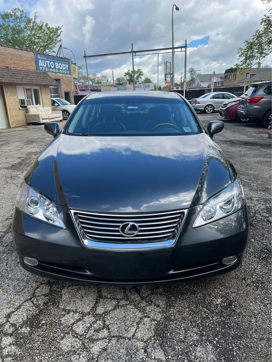 2009 Lexus ES 5th Gen - Image 2 of 11